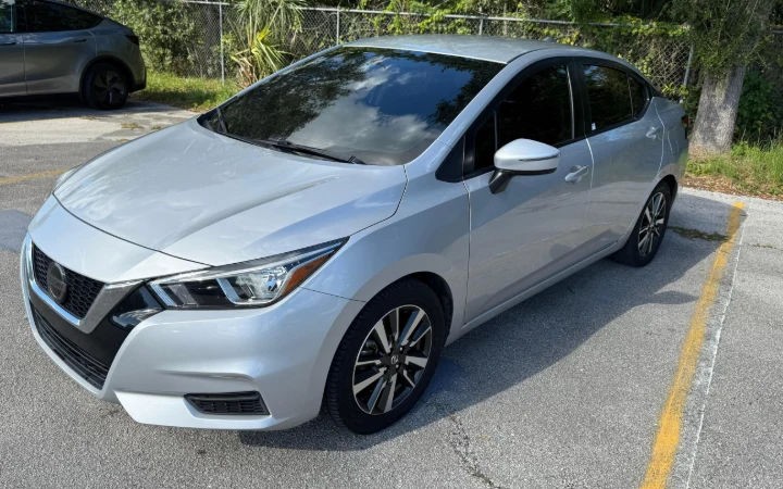 Nissan Versa - Imagem 3