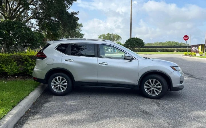Nissan Rogue - Imagem 4