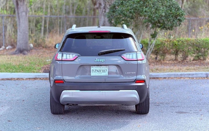 Jeep Cherokee - Imagem 3