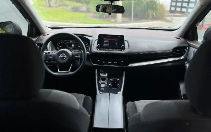 Nissan Rogue - Imagem 9
