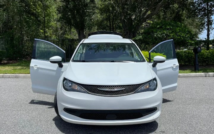 Chrysler Voyager - Imagem 11