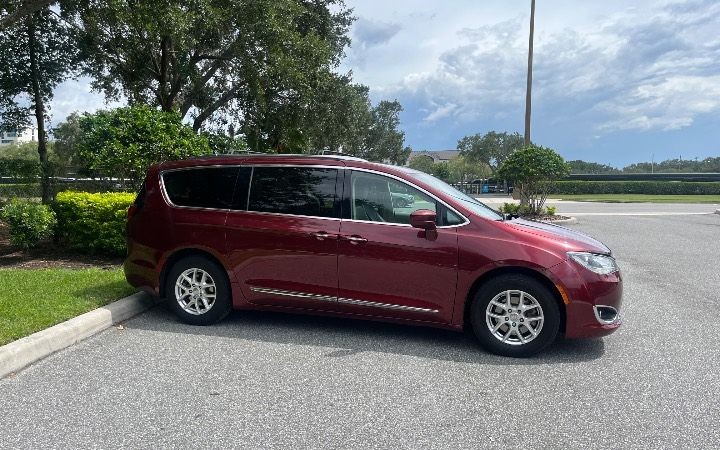Chrysler Pacifica - Imagem 4